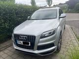 Audi Q7 4.2 TDI quattro tiptronic - - Audi Q7 mit Diesel-Antrieb: 4.2