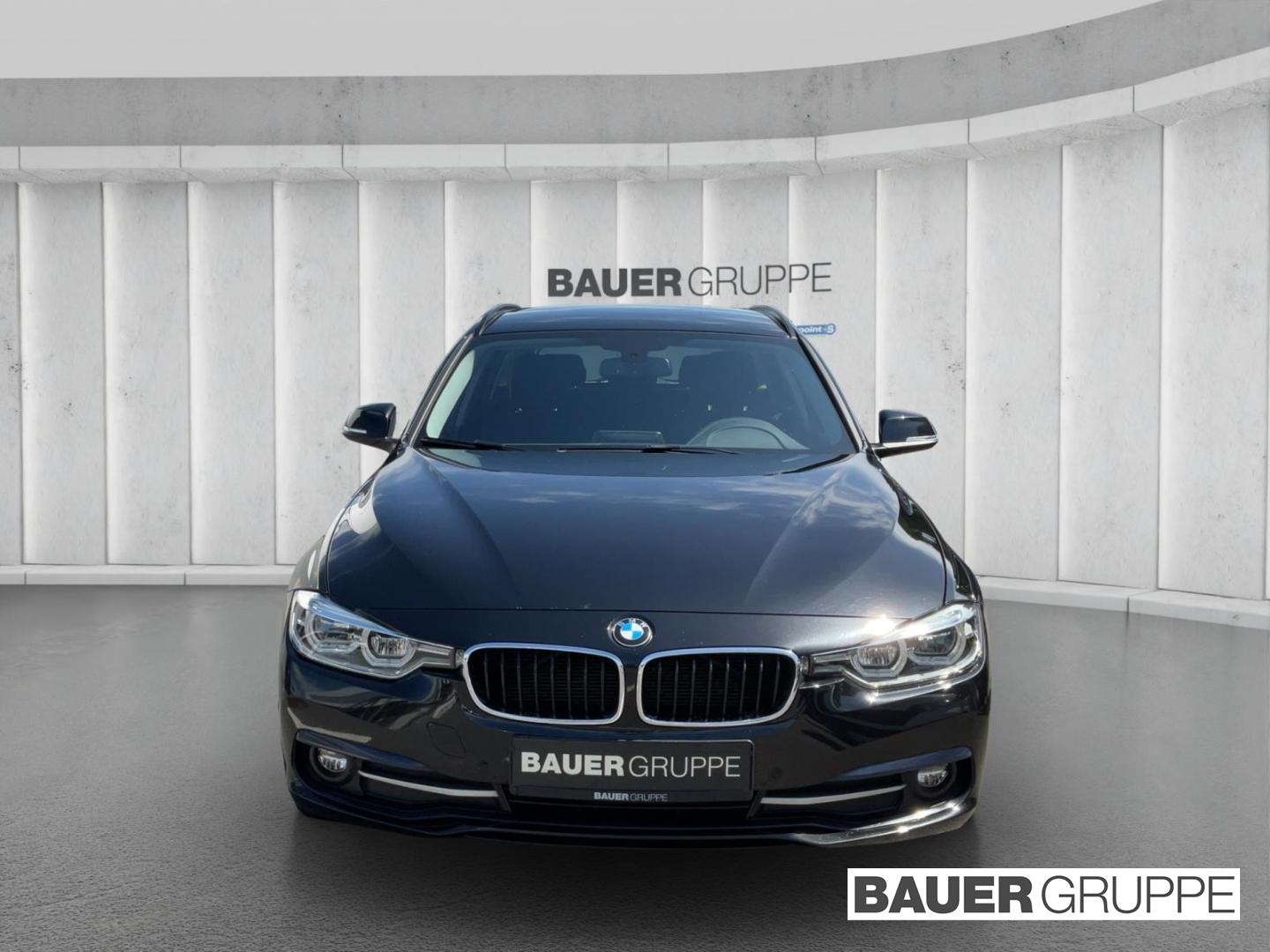 BMW 318 d Sport Line Touring LED HiFi Navi AHK PDC B