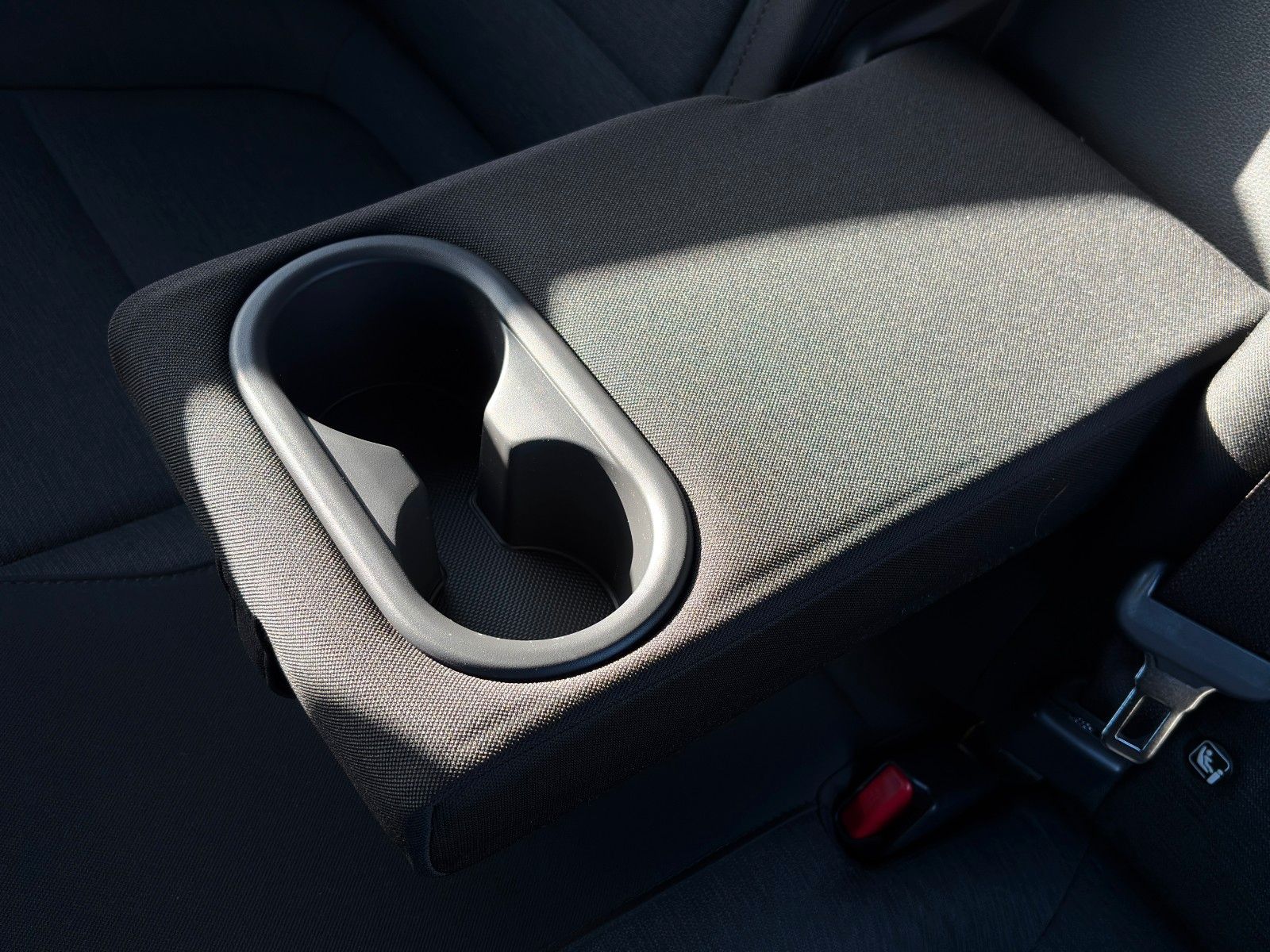 Fahrzeugabbildung Hyundai KONA E Select 39kW ACC LKA LFA CarPlay SHZ LHZ