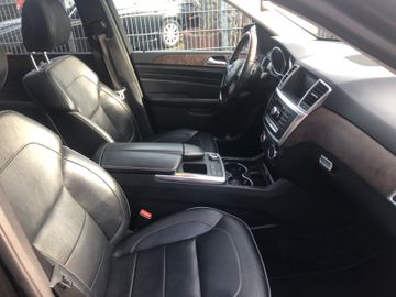 Mercedes ML 350 - 6