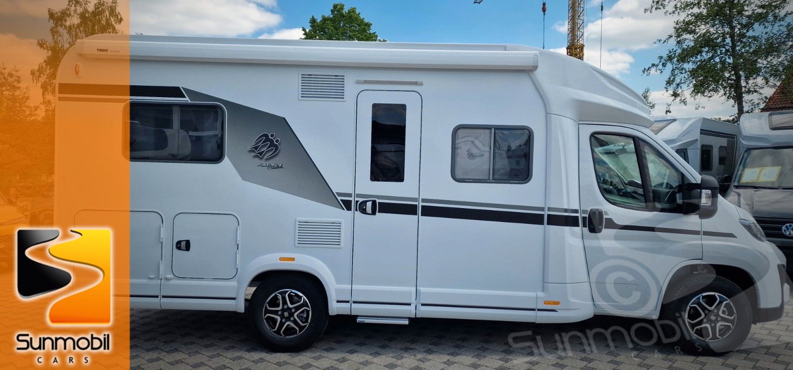 Fahrzeugabbildung Knaus Live Wave 650 MF Platinum Selection 180 PS Auto