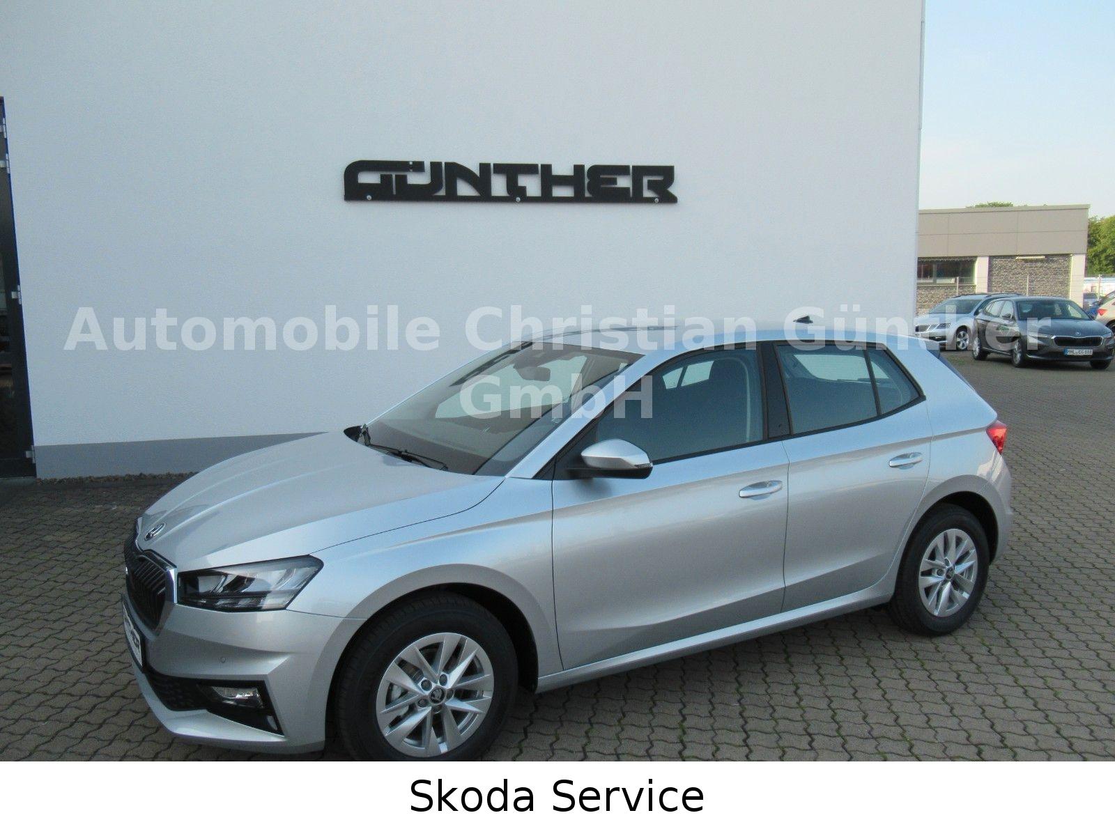 Skoda Fabia Selection 1.0 TSI 70 KW 5G LED SH KAMERA