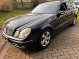 Mercedes-Benz E 320 CDI T AVANTGARDE - gebrauchte Mercedes-Benz E 320 aus dem Jahr 2003
