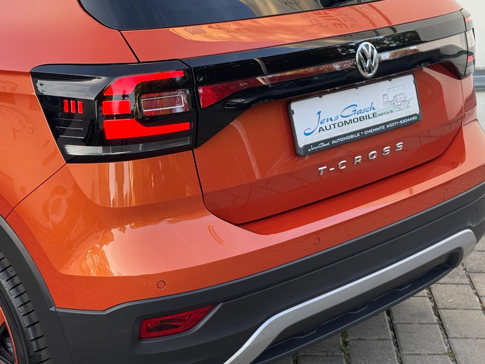 Volkswagen T-Cross 1.0 TSI"Style Orange-Design"Autom./Top !