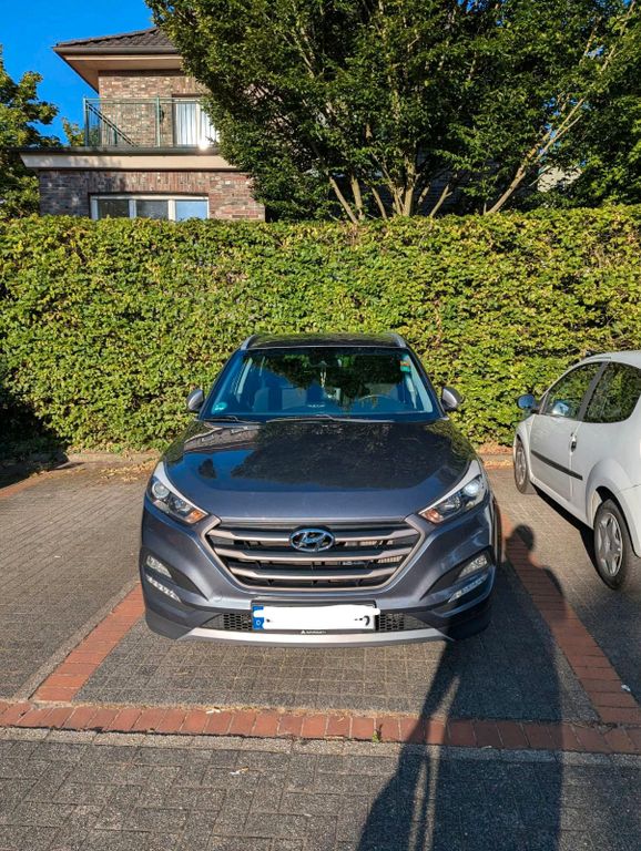 Image of Hyundai TUCSON