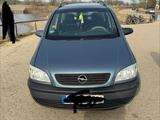 Opel Zafira 1.6 16V Comfort Comfort - Opel Zafira: Comfort