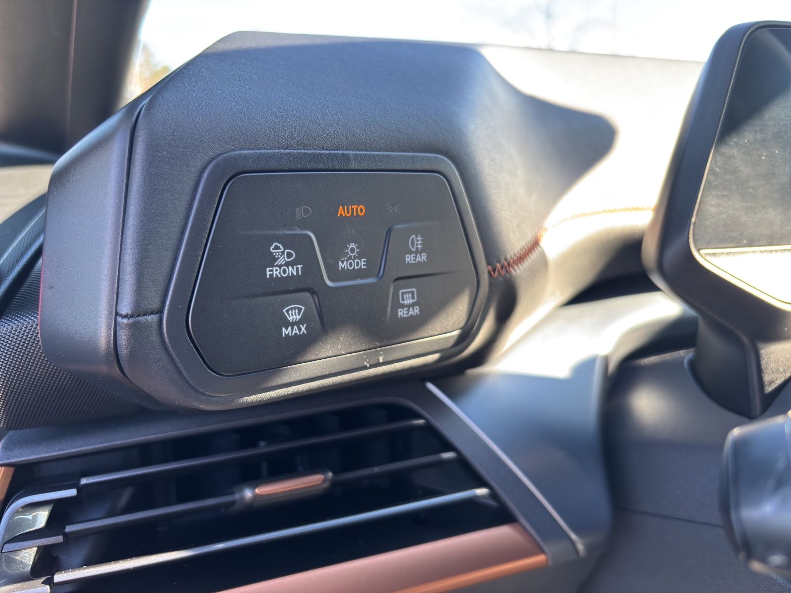 Fahrzeugabbildung CUPRA Born 150 kW