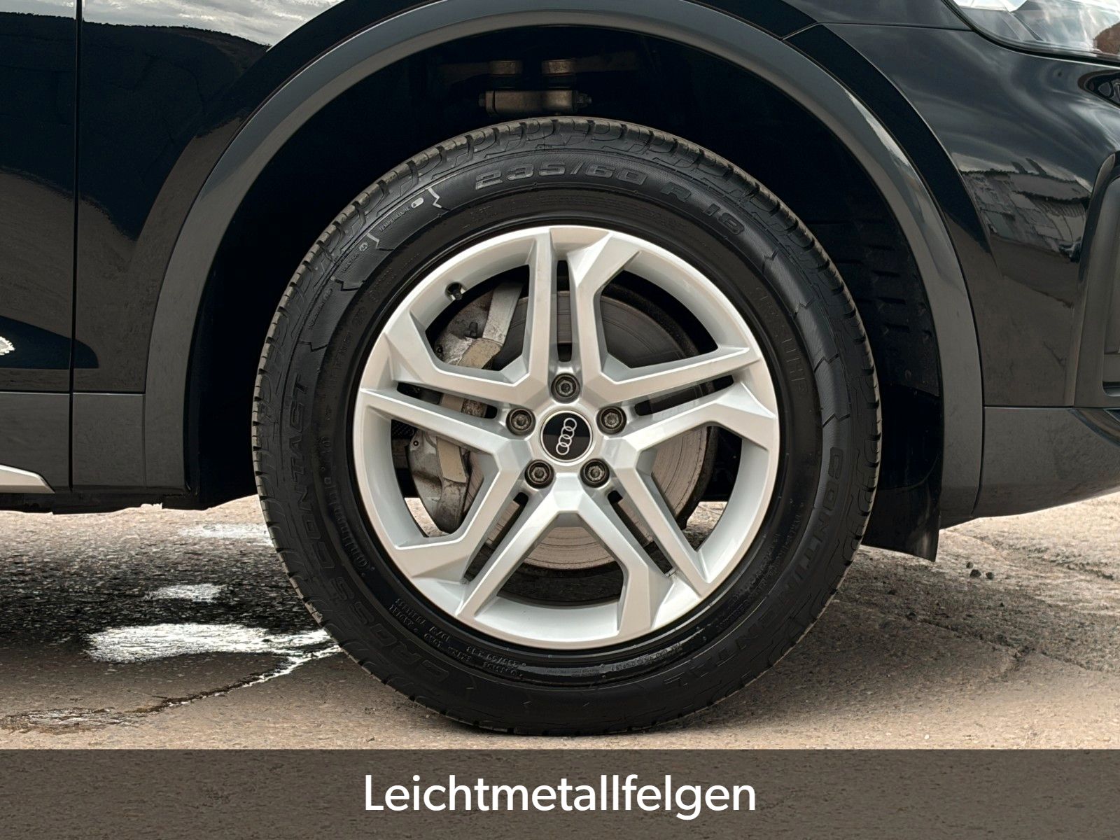 Fahrzeugabbildung Audi Q5 Sportback 40 TFSI quattro advan. AHK Matrix