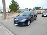Lancia Delta 1.400 T-Jet 120 CV - blaue Lancia Delta