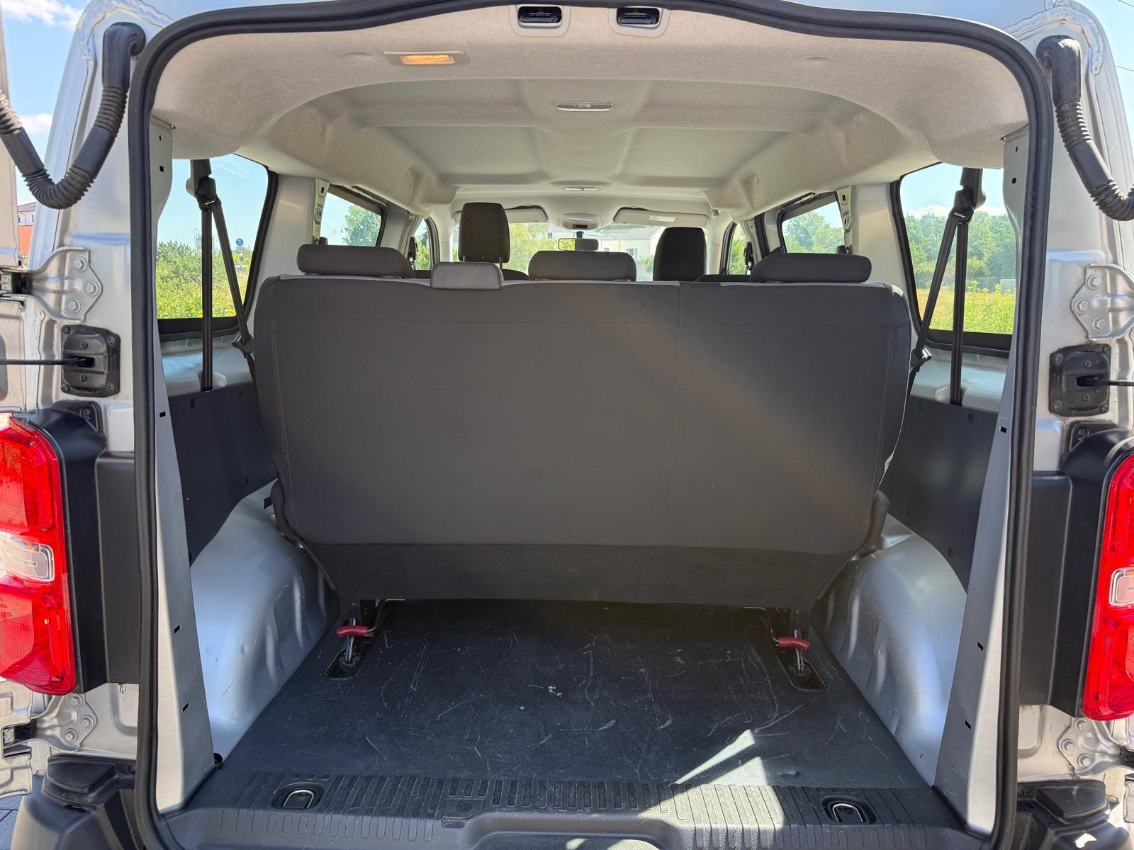Peugeot Expert Kombi L2 8 Sitze erst 25 tkm