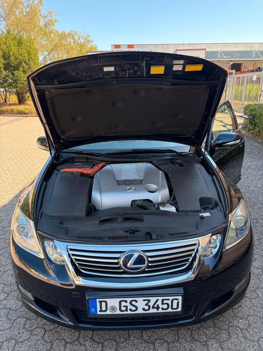 Lexus GS450h