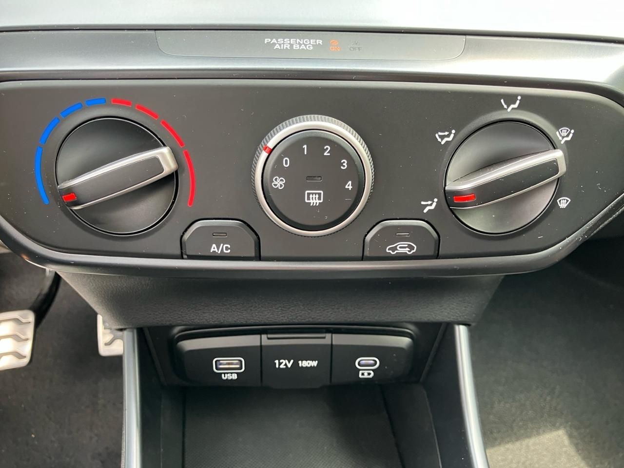 Fahrzeugabbildung Hyundai i20 N-LINE LED*KAMERA*NAVI*CARPL*TEMP*SPURH*USB*