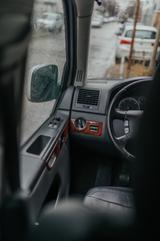 Volkswagen Highline*2.5TDI*174PS *Camper*Bett*Küche*CarPlay - Volkswagen T5 aus 2007