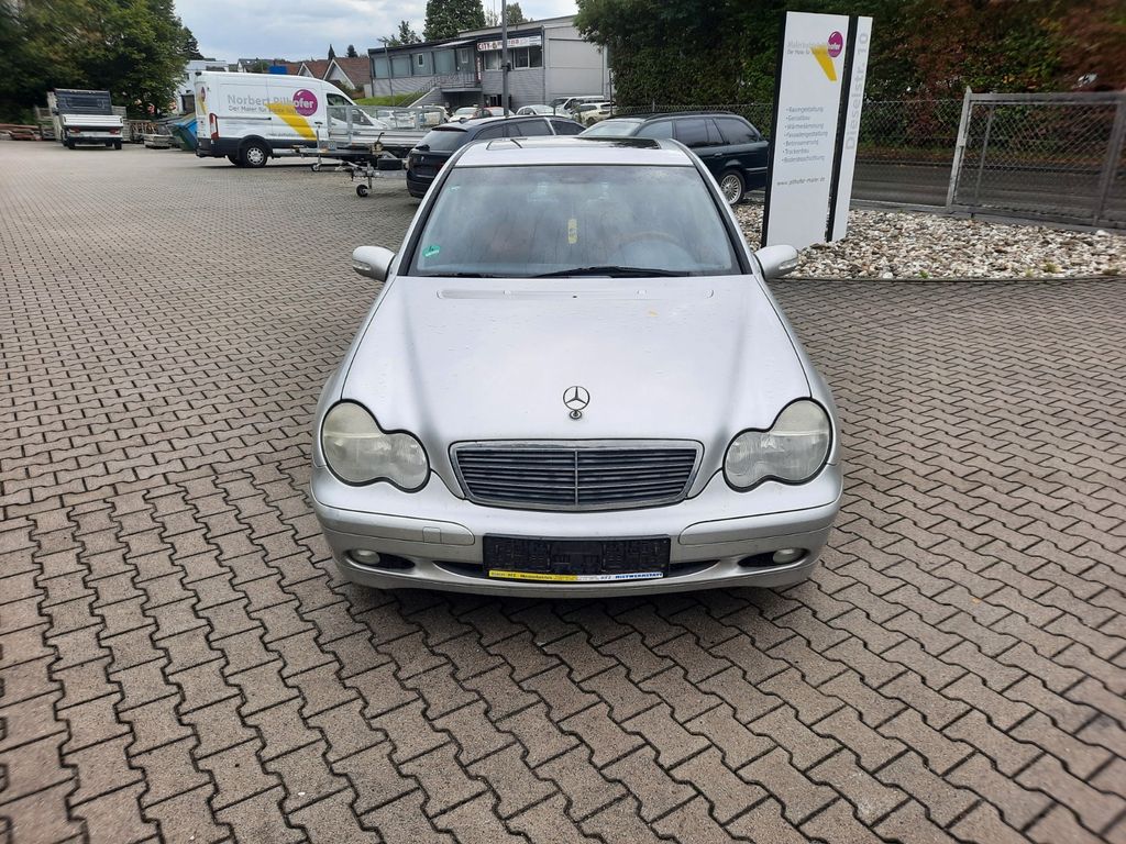 Angebot ansehen Mercedes-Benz C 180
