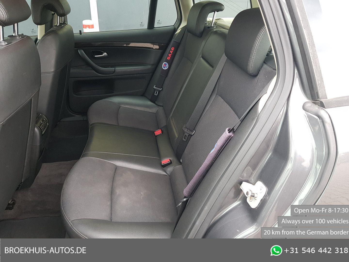 Saab 9-3 2011 — photo 12