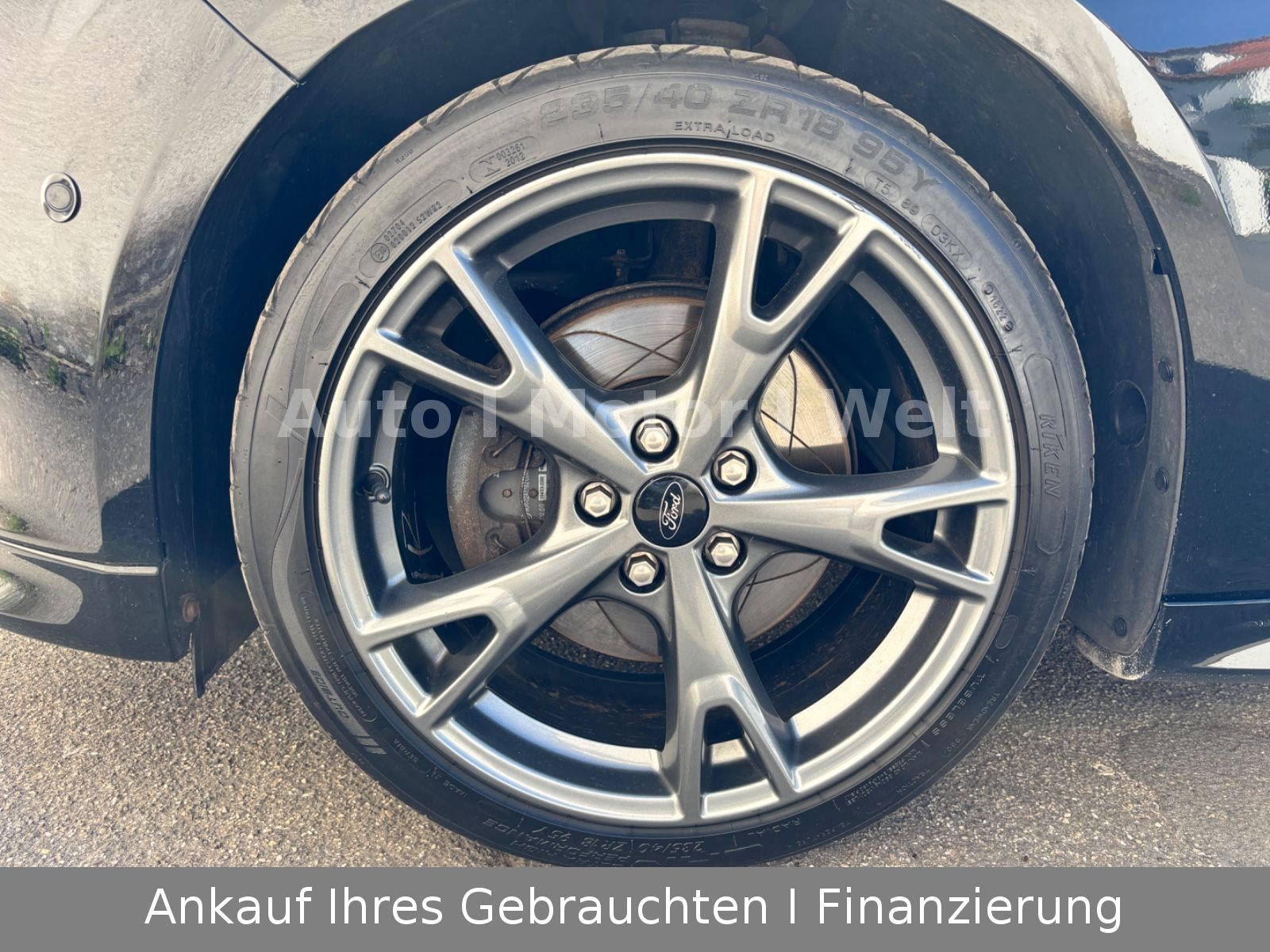 Fahrzeugabbildung Ford Focus Turnier ST-Line SYNC/LED/XENON/ALU/NAV/SHZ