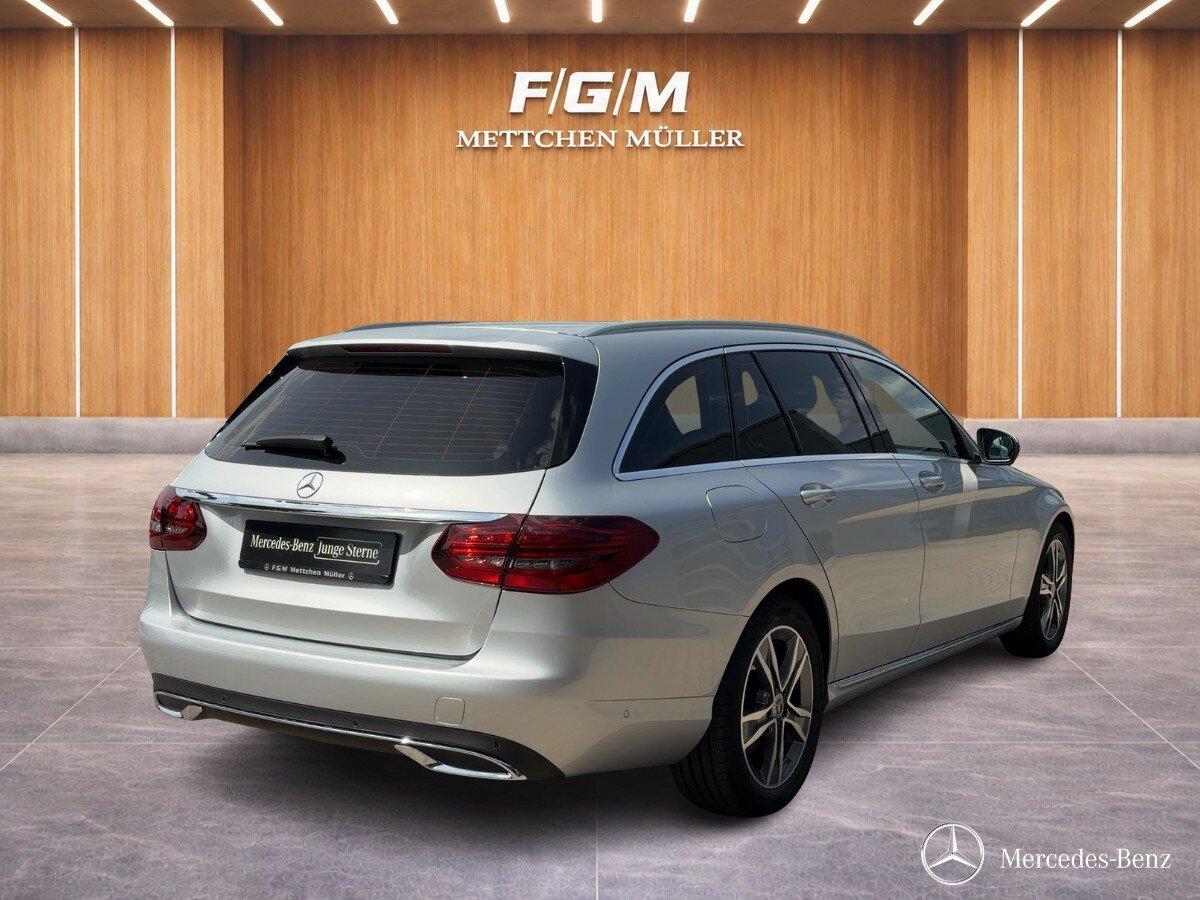 Mercedes-Benz C 180 T AVANTGARDE+COM+R-KAM+LED+AHK+EL. HECKKLA