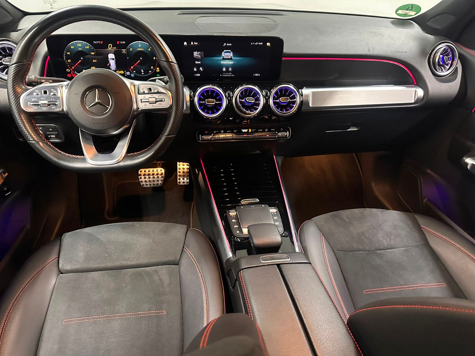 Fahrzeugabbildung Mercedes-Benz GLB 180 d *AMG-LINE*NIGHT*DISTRO*AHK*KAMERA*LED*