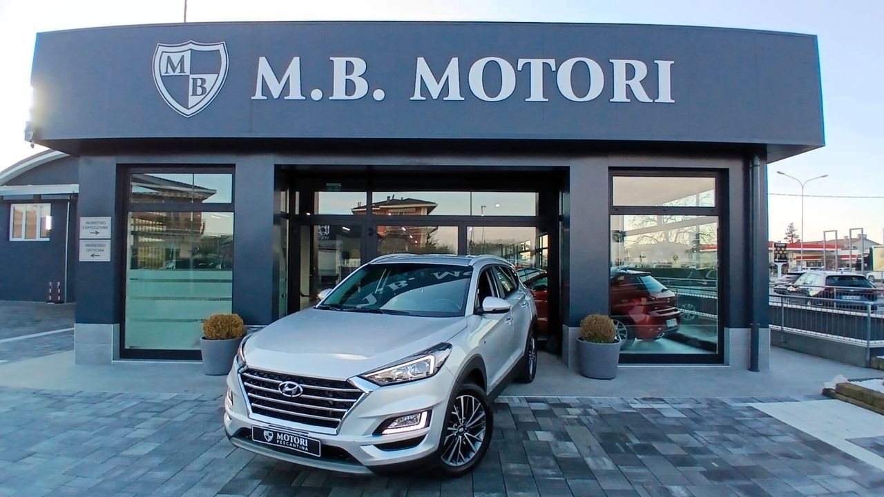 Hyundai TUCSON - 1