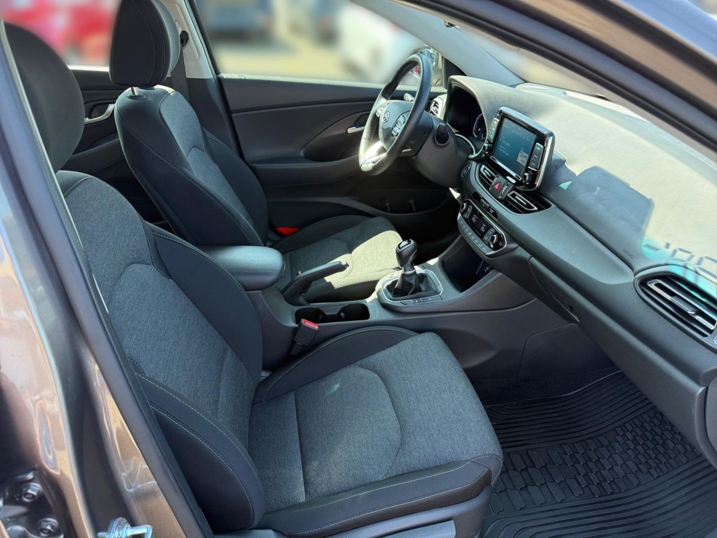 Fahrzeugabbildung Hyundai i30 1.5T Kombi Mild-Hybrid (48V) Trend LED Komfo