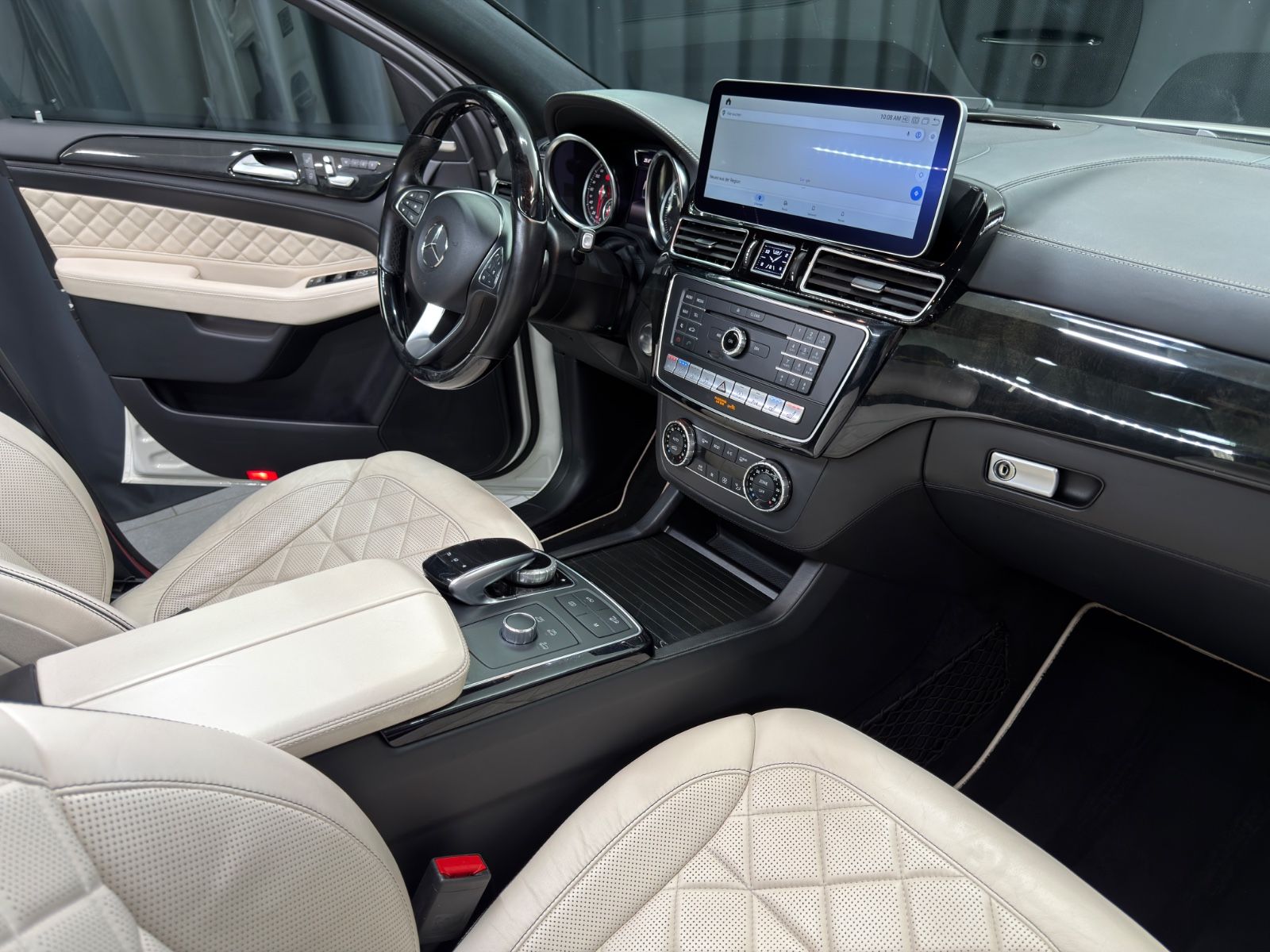 Fahrzeugabbildung Mercedes-Benz GLE 350 d Coupe 4Matic|TV|PANO|AMG-LINE|VOLL|22"