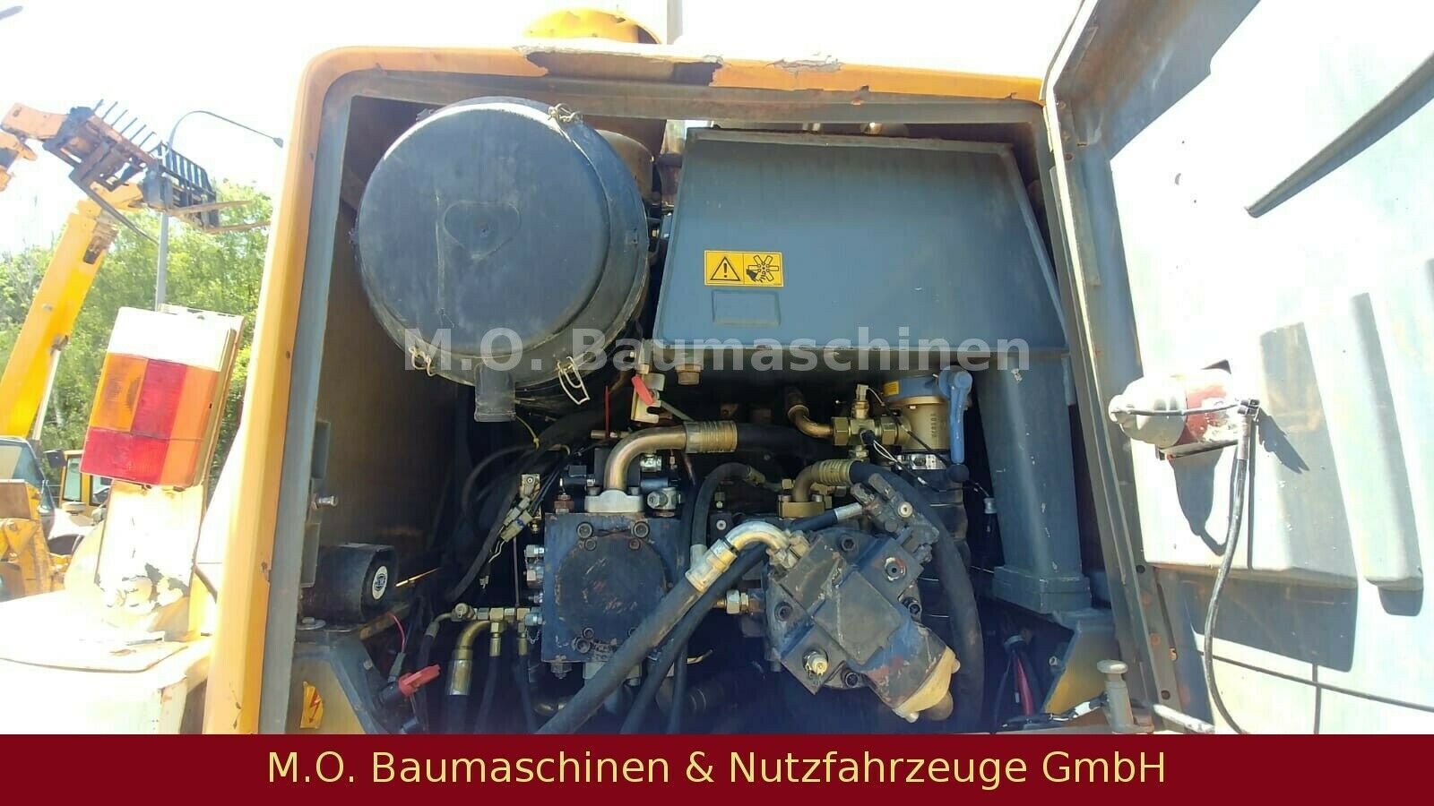 Fahrzeugabbildung Liebherr L 564  / Waage / AC /
