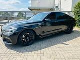 BMW 750 Baureihe 7 Lim 750 d xDrive  3-TV Night. - BMW 750 in Hannover