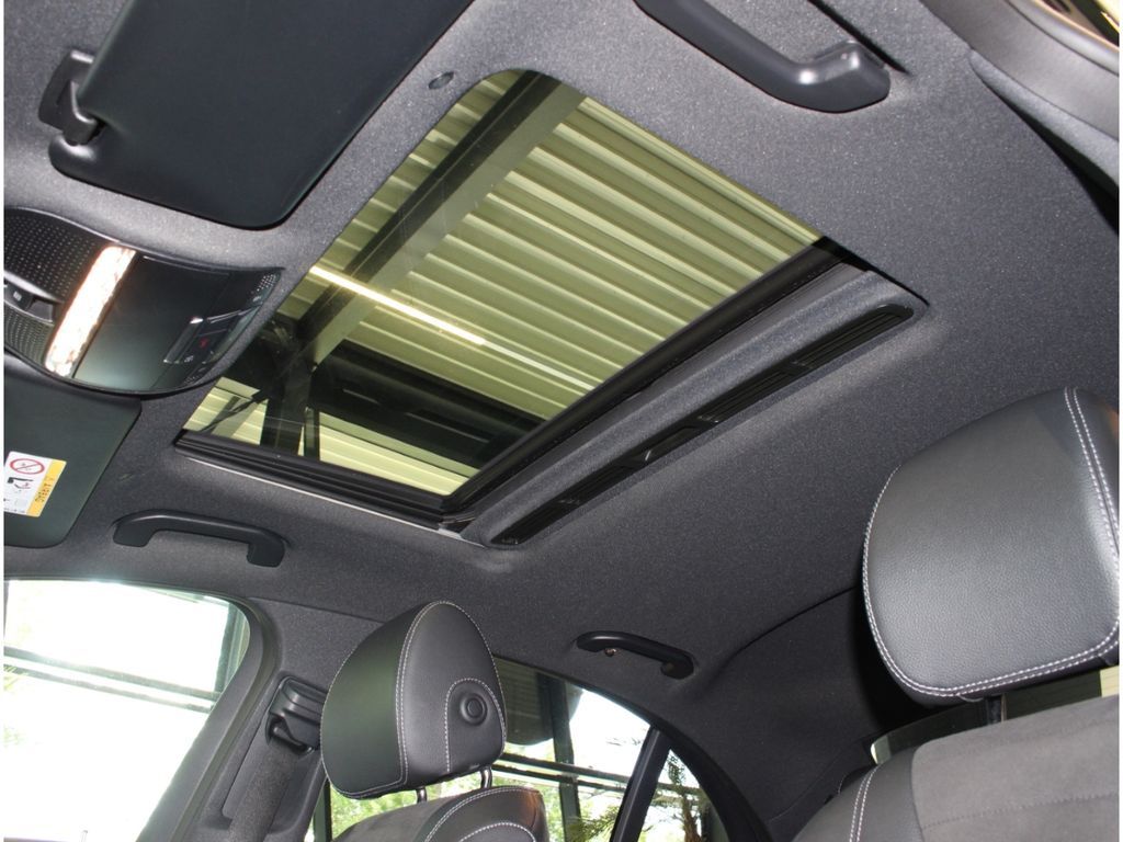 Fahrzeugabbildung Mercedes-Benz E 300 d Limousine AMG Line 2.Hand*GSD*LED*Kamera