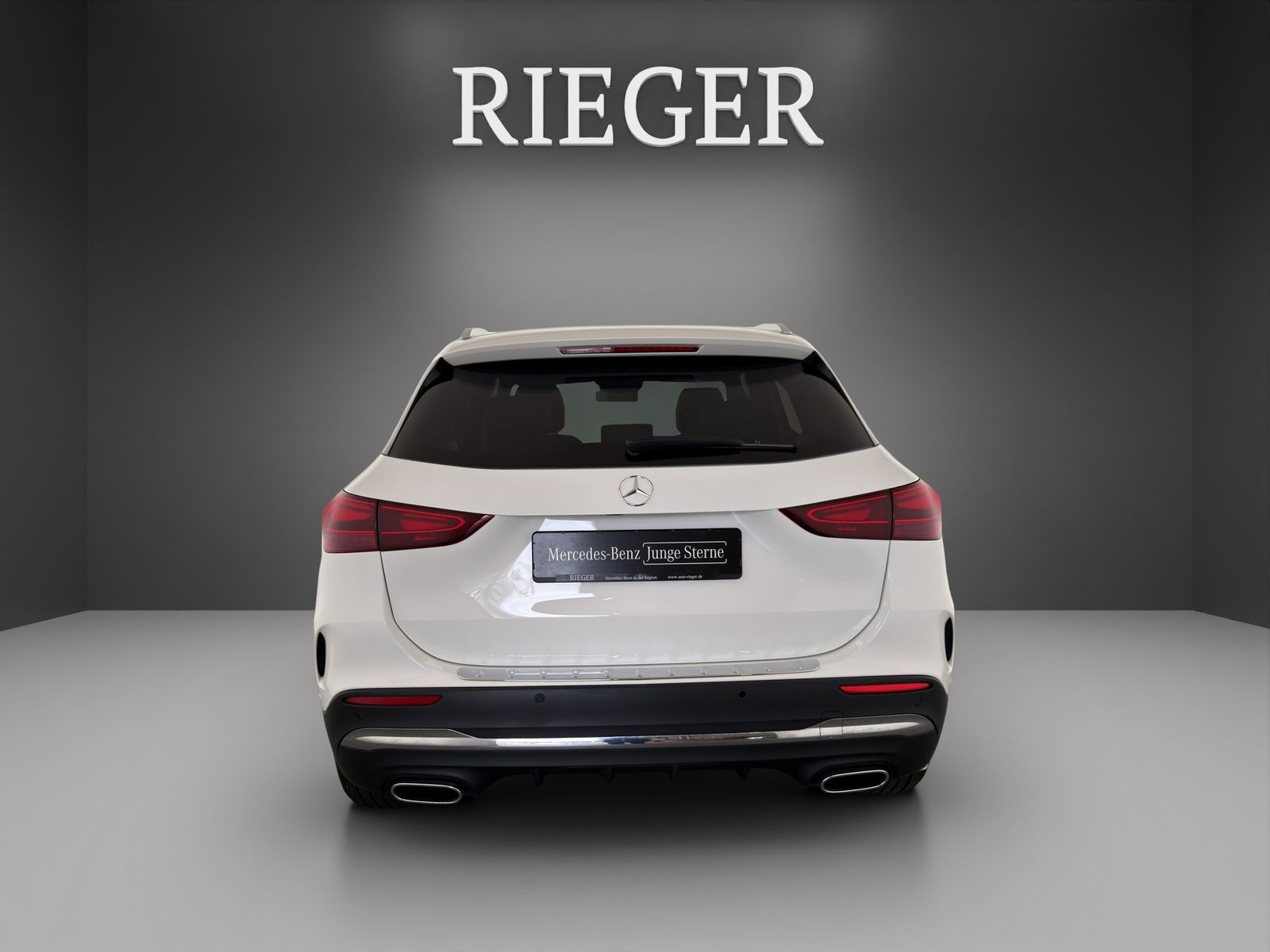 Mercedes-Benz GLA 200 AMG Line 2x *Premium*MB LED*19*WiPa+Kam foto 10