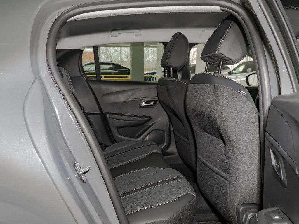Peugeot 208 - Bild 9
