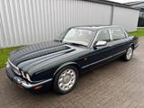 Jaguar XJR 4.0 XJR - gebrauchte Jaguar XJR aus dem Jahr 2000