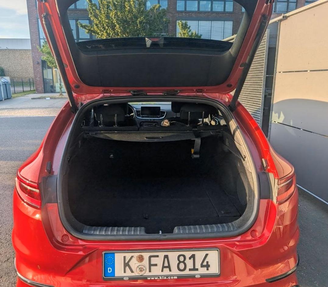 Kia KIA ProCeed CRDi 136PS JBL Navi AHK Garantie