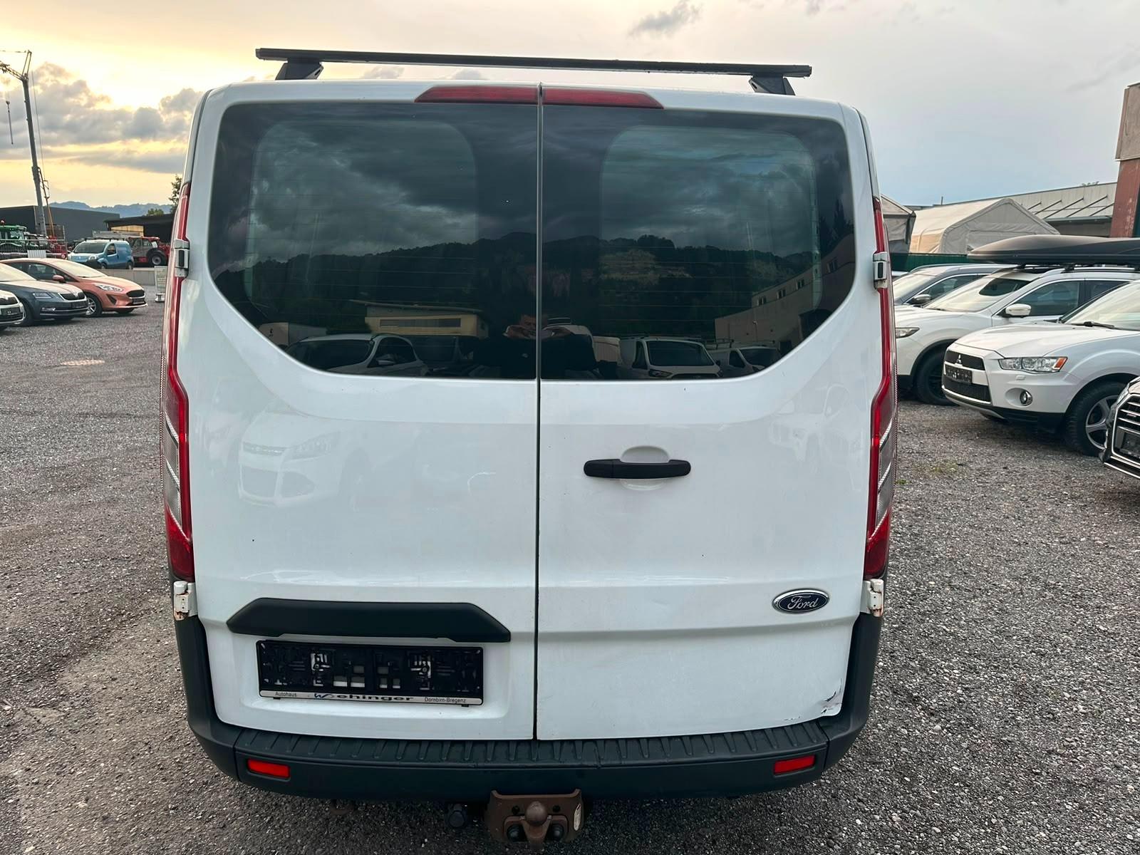 Ford Transit Custom Kasten -Ahk-88000 K.m-1 Hand !!!