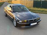 BMW 750i A - - BMW 750 aus 1995