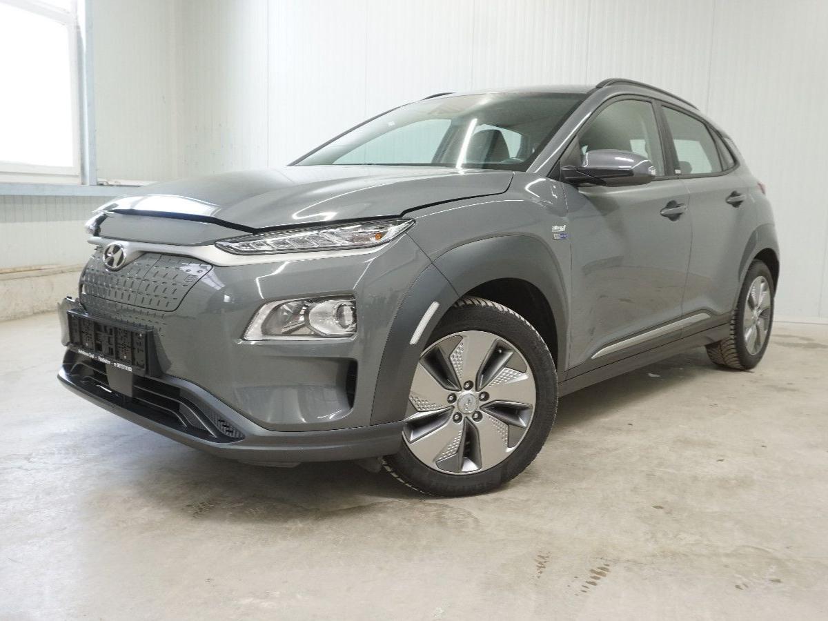 Hyundai Kona Basis Elektro 2WD *LED*Klima*Navi*