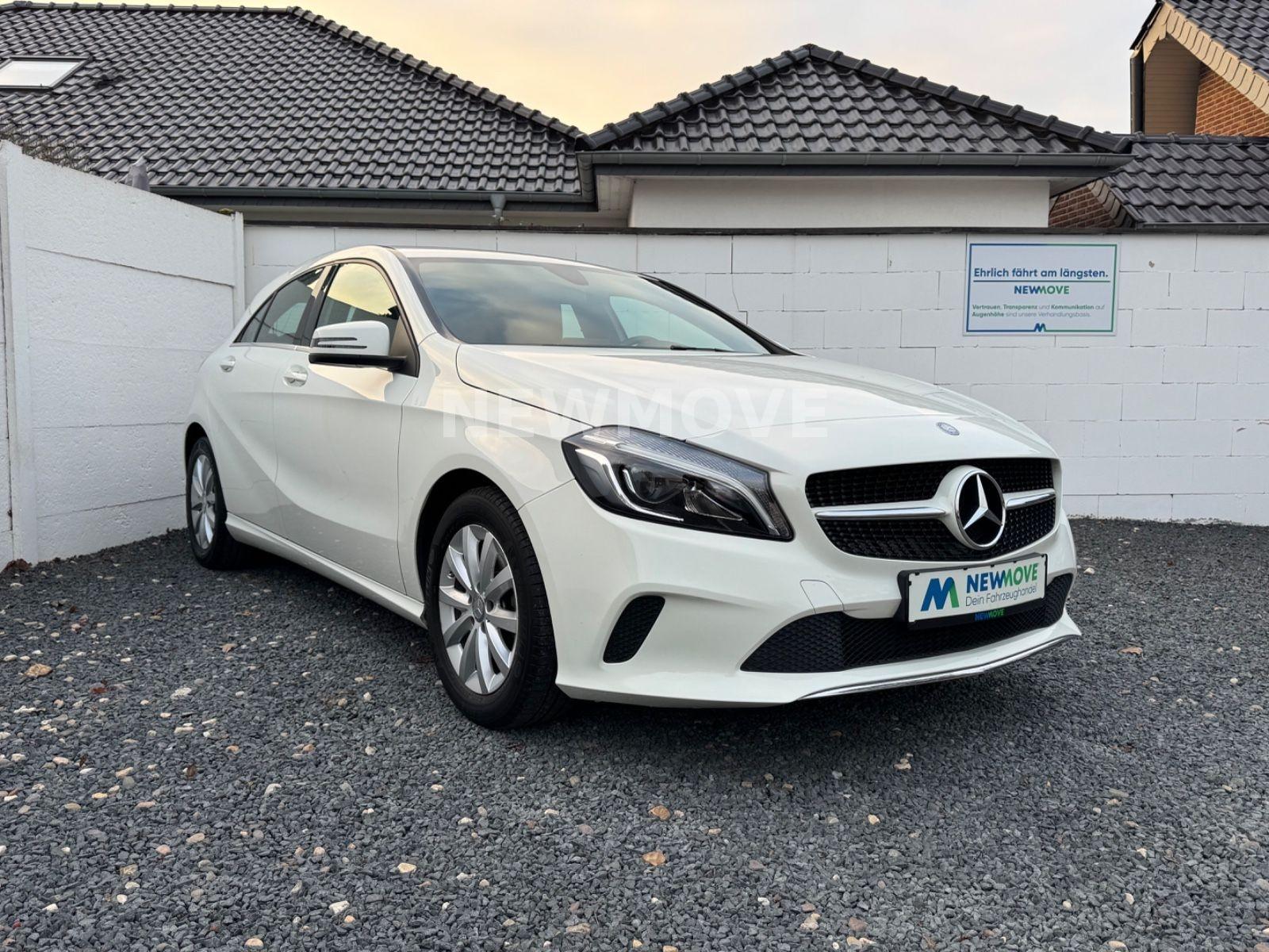 Mercedes-Benz A 160 Style SHZ Kamera LED Navi USB Bluetooth