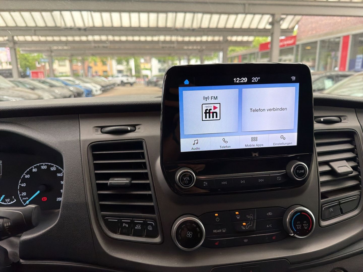 Fahrzeugabbildung Ford Transit Kasten 350 L3 Trend AHK Apple CarPlay An