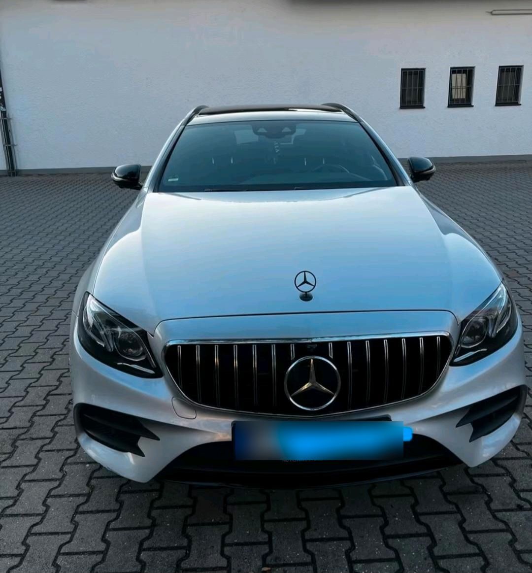 MERCEDES-BENZ Mercedes Benz E350d AMG Look