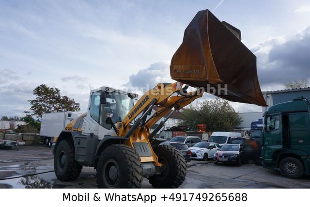 Liebherr L 538 *Erdbauschaufel-3m³/Klima/Kamera