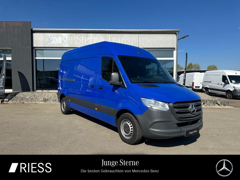 Image of Mercedes-Benz Sprinter