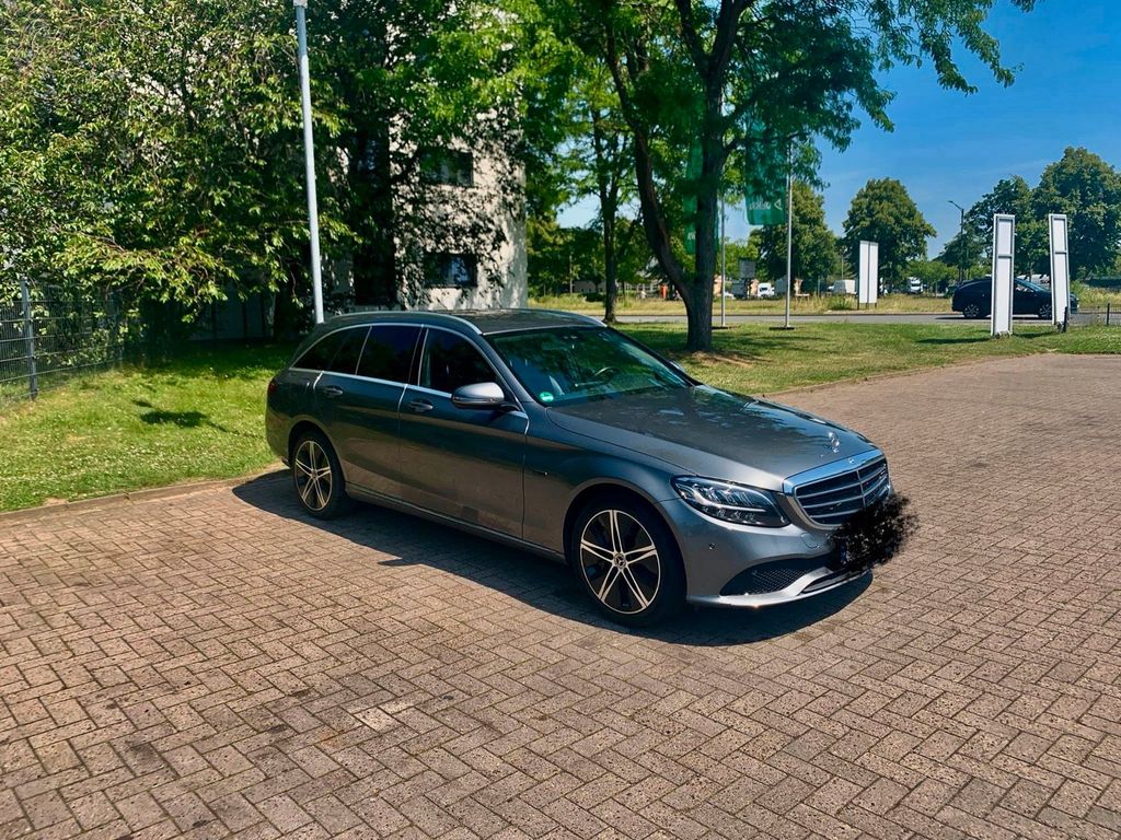 Image of Mercedes-Benz C 300