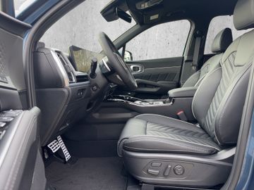 Kia SORENTO PE 1.6T HEV AWD PLATINUM 360°Head-Up