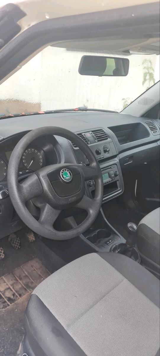 Skoda Fabia 2011 — photo 5