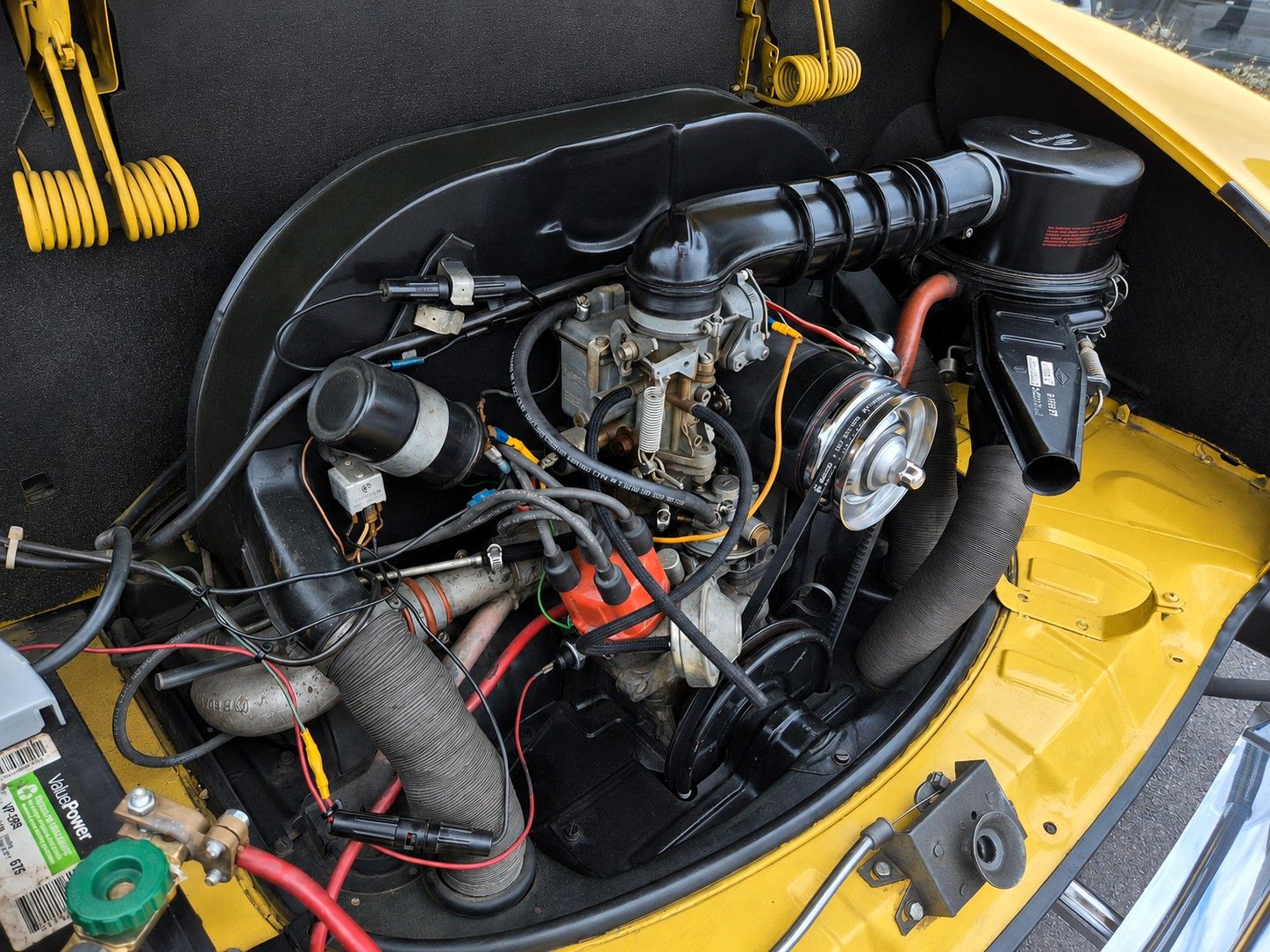 Fahrzeugabbildung Volkswagen Karmann Ghia/Wunderschöne Farbe+Zustand