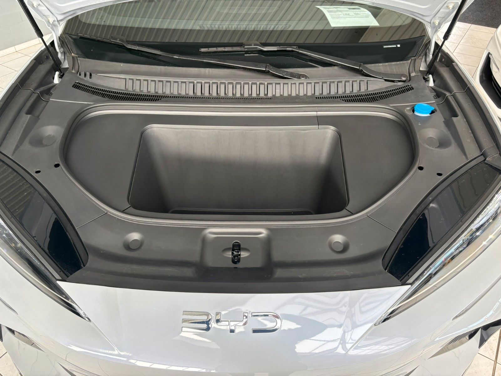 BYD SEALION 7