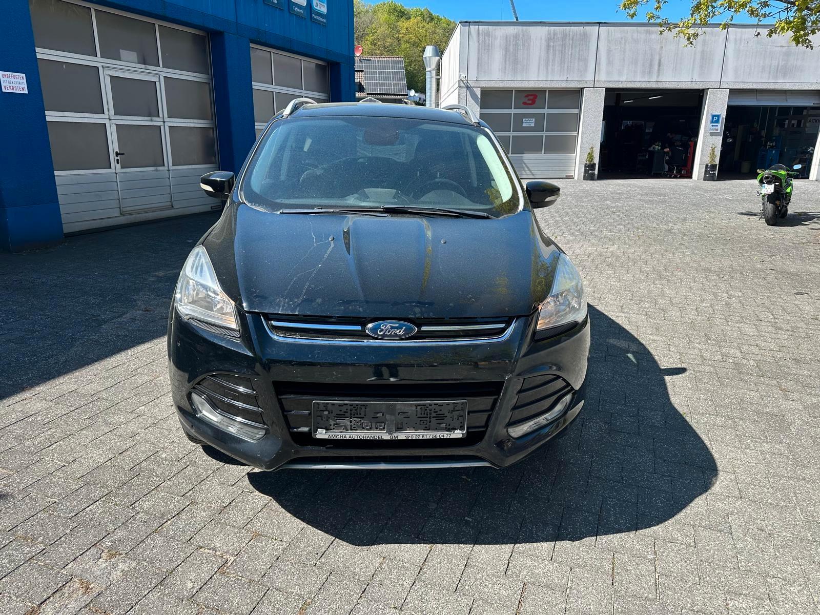 Ford Kuga Titanium, Tüv neu, Nr. 195