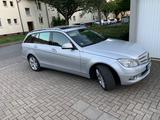 Mercedes-Benz C 320 CDI 4MATIC T AVANTGARDE Autom. Avantgarde - Mercedes-Benz C 320: Cdi Avantgarde