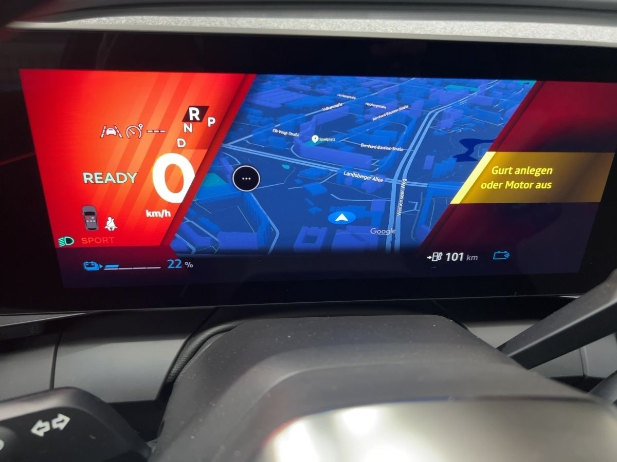 Renault Megane E-TECH - Bild 13
