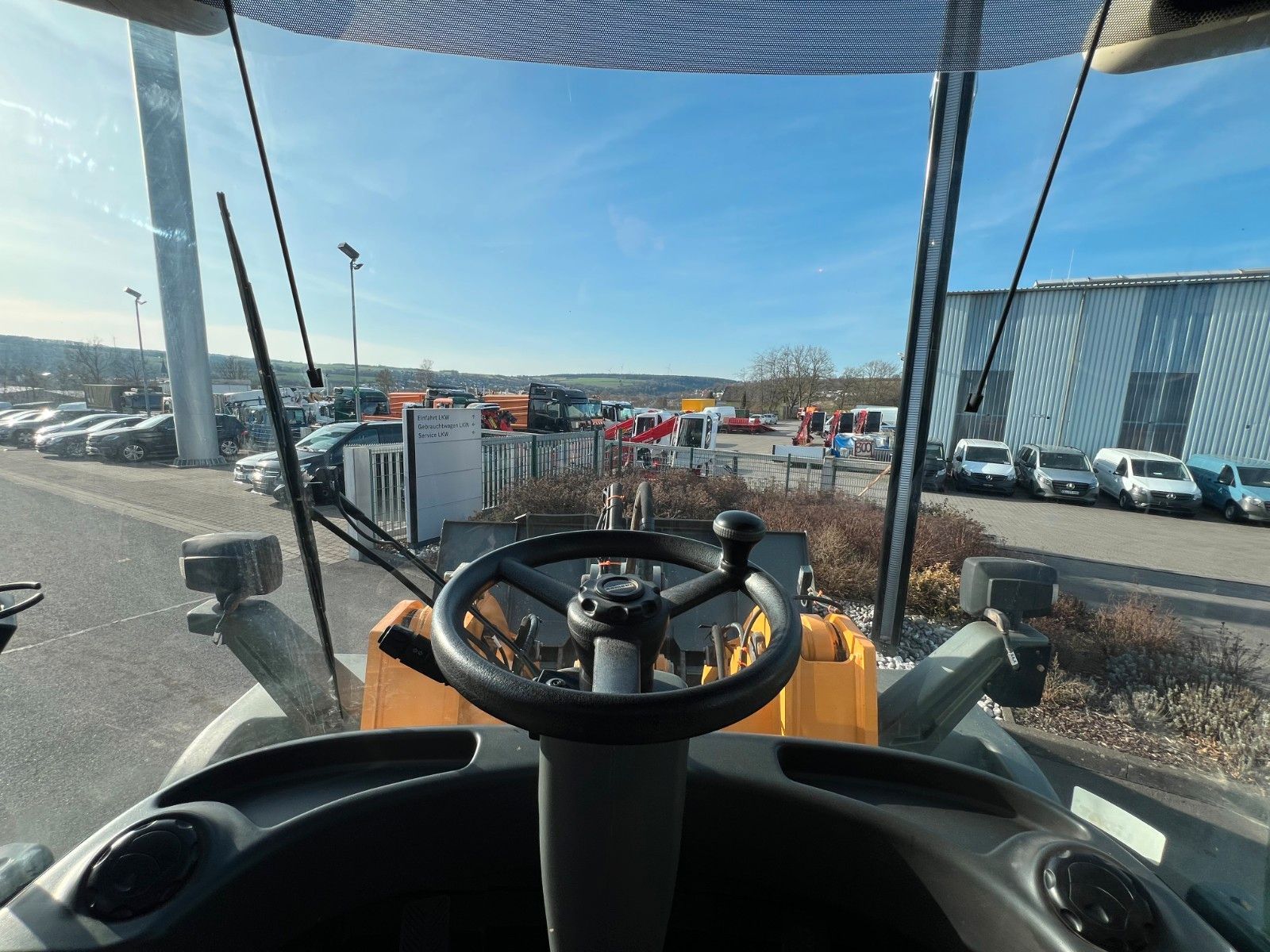 Fahrzeugabbildung Liebherr L 556 / 5.574h / Waage / Zentralschmierung