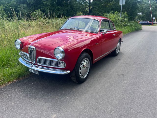 Alfa Romeo Giulia Sprint